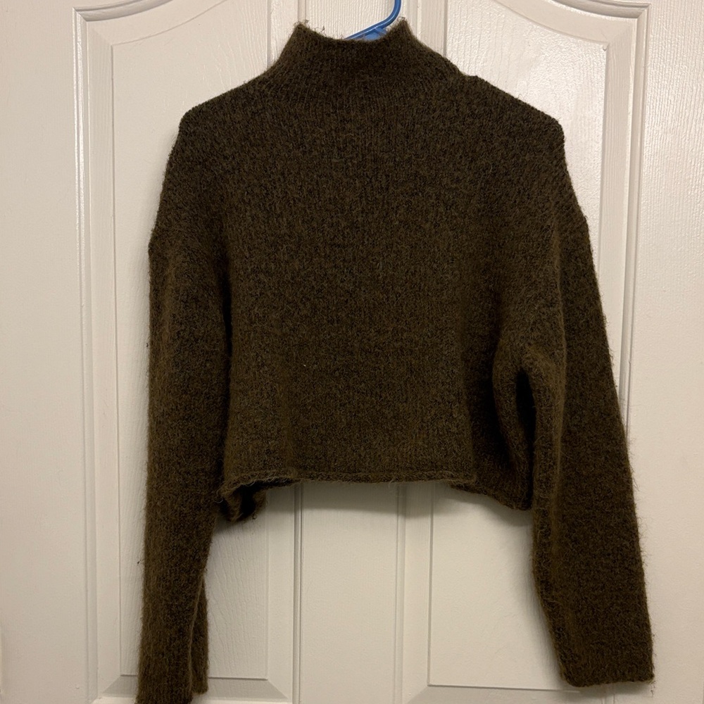Zara Green M Turtleneck Sweater